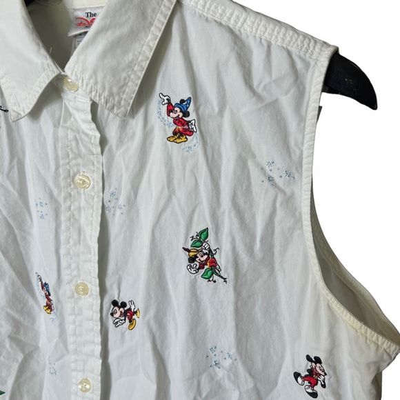 VTG Disney Embroidered Mickey’s Top Large - Picture 2 of 4